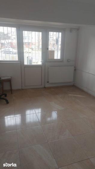 Icil-spatiu comercial 4 camere - 3