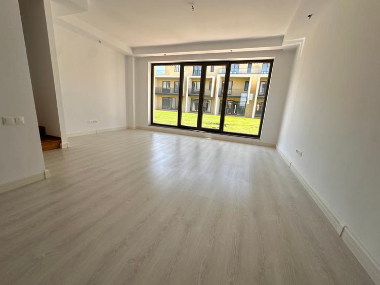 Vila tip Duplex Lângă Cosmopolis - 5