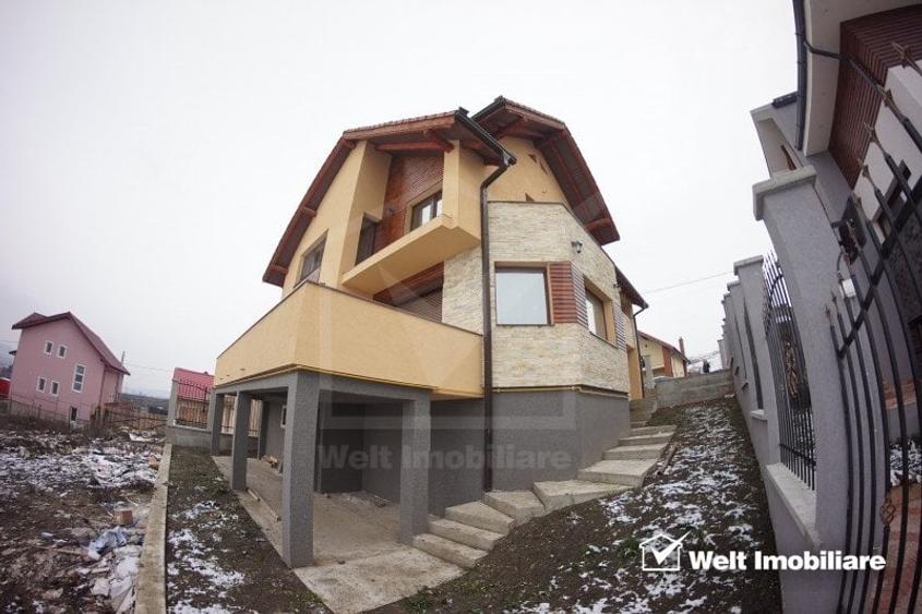 Casă individuală cu 5 camere cu Teren 300 Mp în Sânnicoară