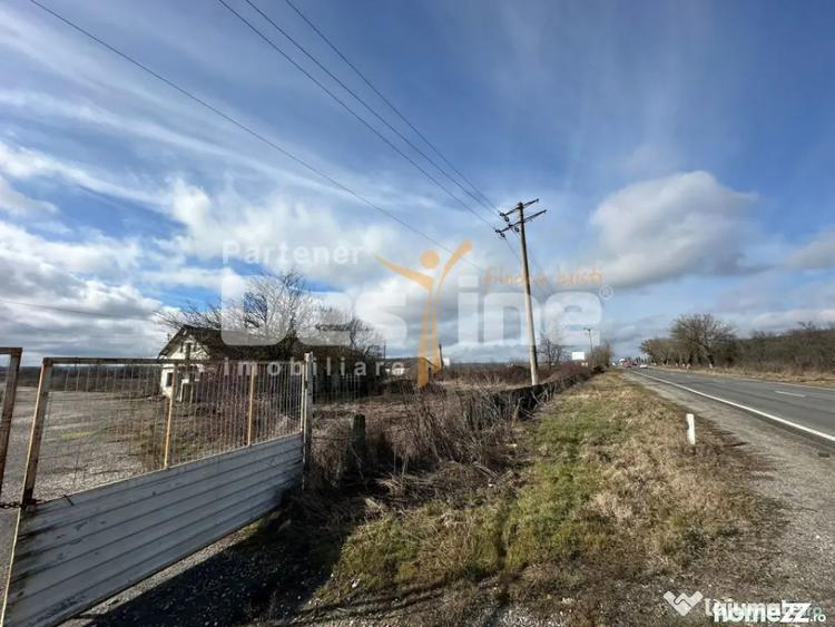 Teren de 39581 mp, în Dragomirești
