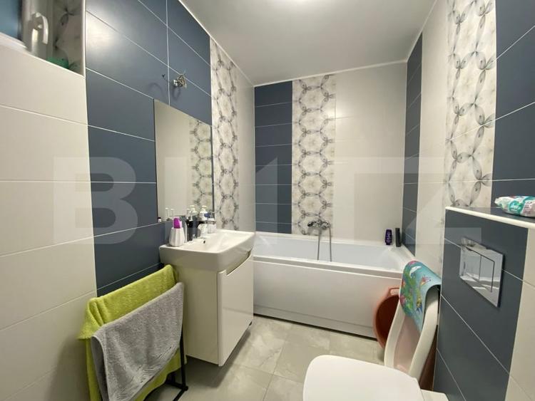 Casă individuală cu 6 camere cu Canalizare în Apahida