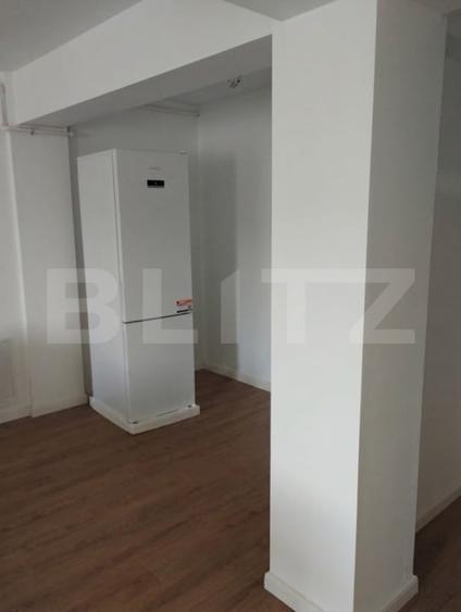 Apartament cu 2 camere semidecomandat, mobilat în Florești — fotografia 3