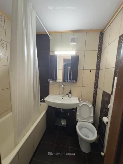 Apartament cu 3 camere semidecomandat, mobilat în Drumul Taberei
