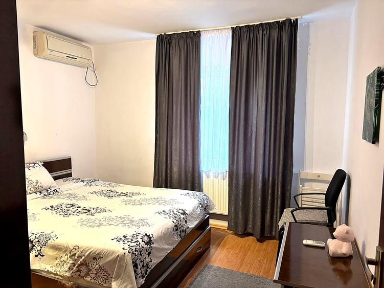 Apartament cu 2 camere decomandat în Băneasa