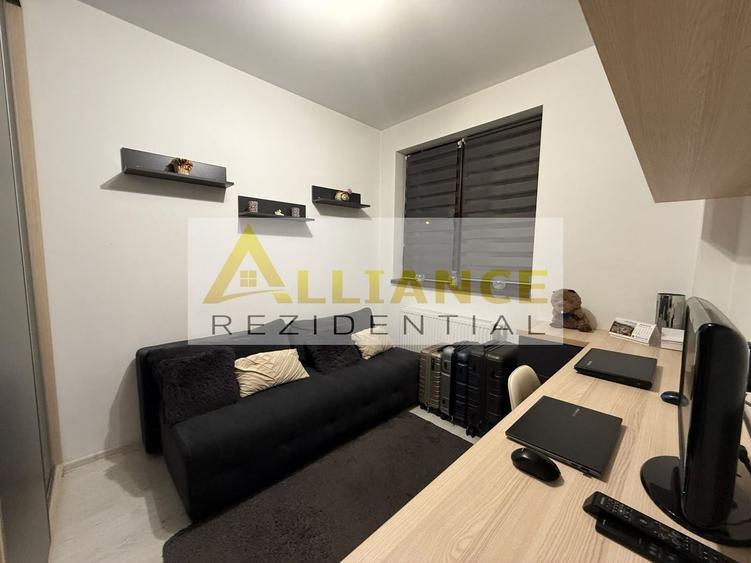 Apartament cu 3 camere decomandat, mobilat în Apărătorii Patriei