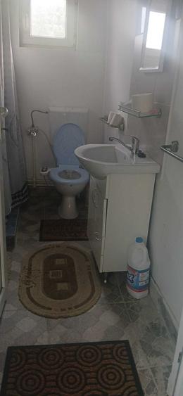 Casă cu 2 camere în Central