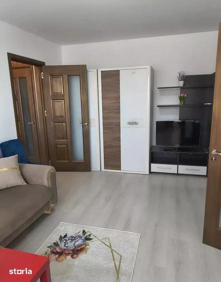 Apartament cu 2 camere, mobilat în Grivița
