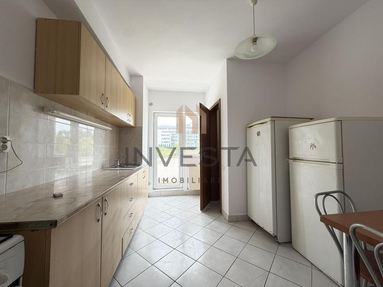 Apartament cu 3 camere decomandat, mobilat în Zorilor