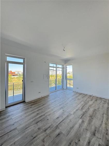 Apartament cu 2 camere decomandat în Giroc