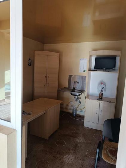 Casă cu 4 camere cu Teren 400 Mp în Central