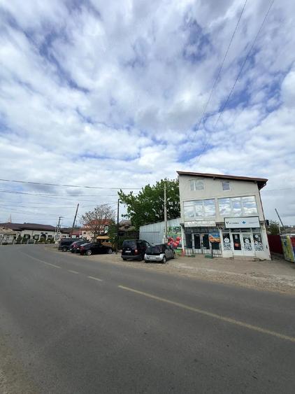 Spațiu comercial, de 120 mp, în Matca