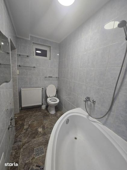 Casă cu 2 camere cu Teren 94 Mp în Schei