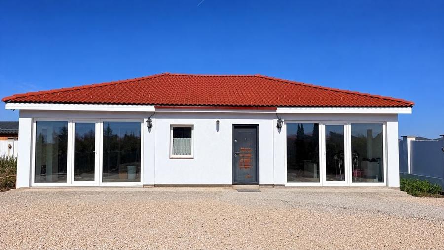 Casă cu 3 camere în Hărman