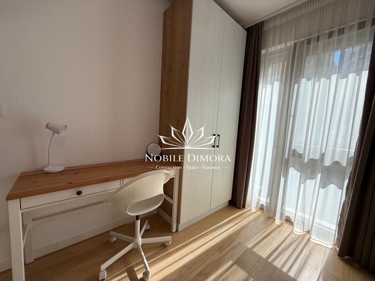 Apartament cu 3 camere decomandat, mobilat în Central