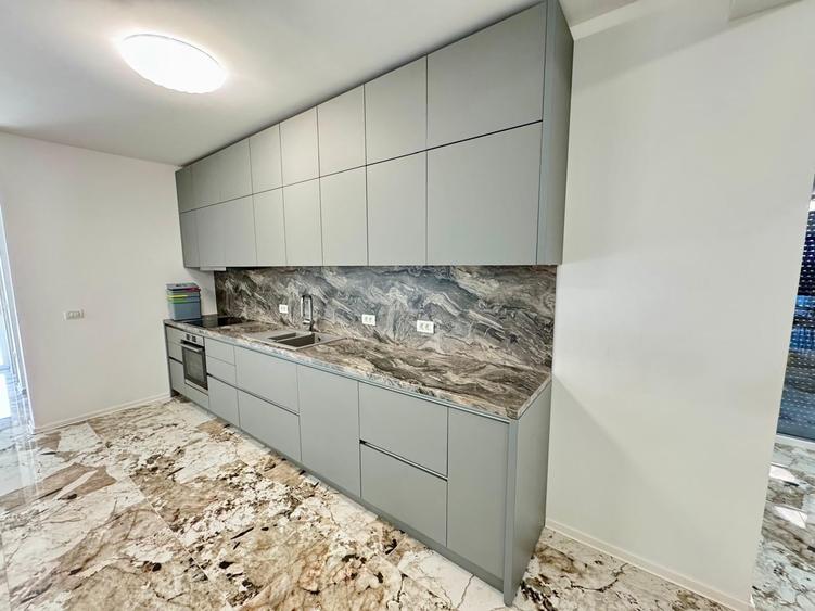 Apartament cu 4 camere decomandat în Ghirodei