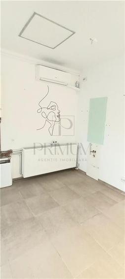 Spațiu comercial, de 90 mp, în Complex Studențesc