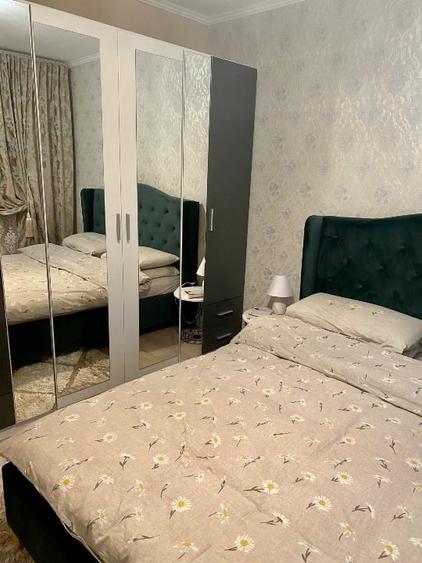 Apartament cu 3 camere decomandat, mobilat în Aradului