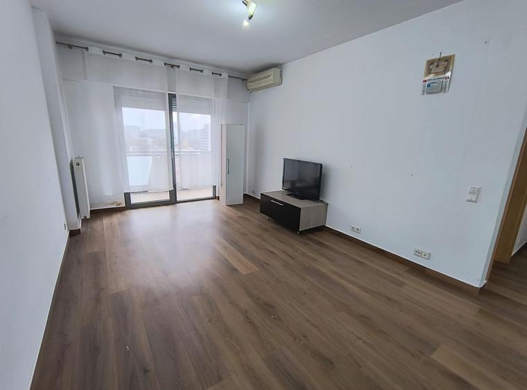 Apartament cu 2 camere decomandat, mobilat în Colentina