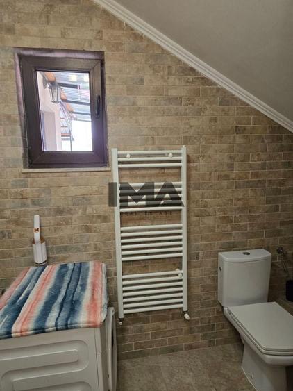 Apartament cu 2 camere semidecomandat, mobilat în Florești