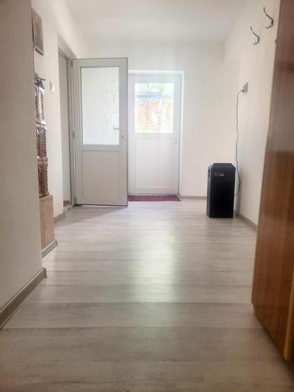 Casă individuală cu 3 camere cu Teren 238 Mp în Giurgiului
