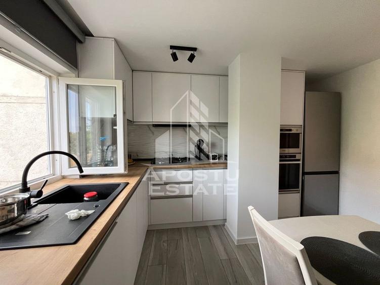 Apartament cu 3 camere decomandat, mobilat în Bucovina