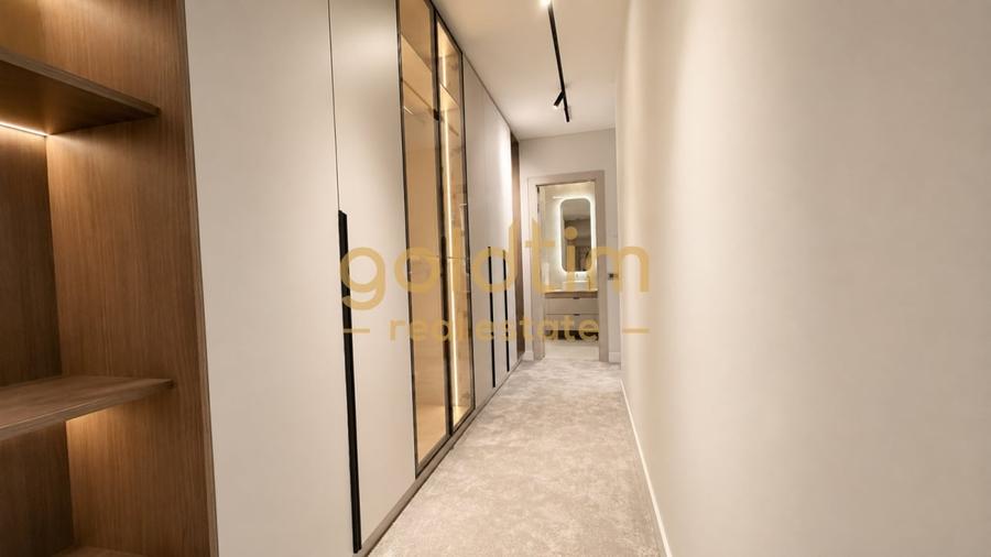 Apartament cu 4 camere decomandat, mobilat în Pipera