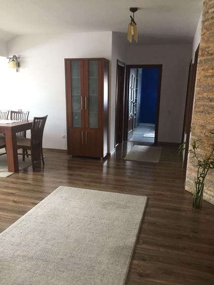 Apartament cu 3 camere, mobilat în Gheorgheni