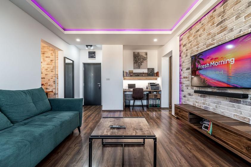 Apartament cu 2 camere semidecomandat, mobilat în Micălaca