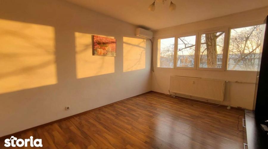 Apartament cu 2 camere decomandat, mobilat în Șerban Vodă