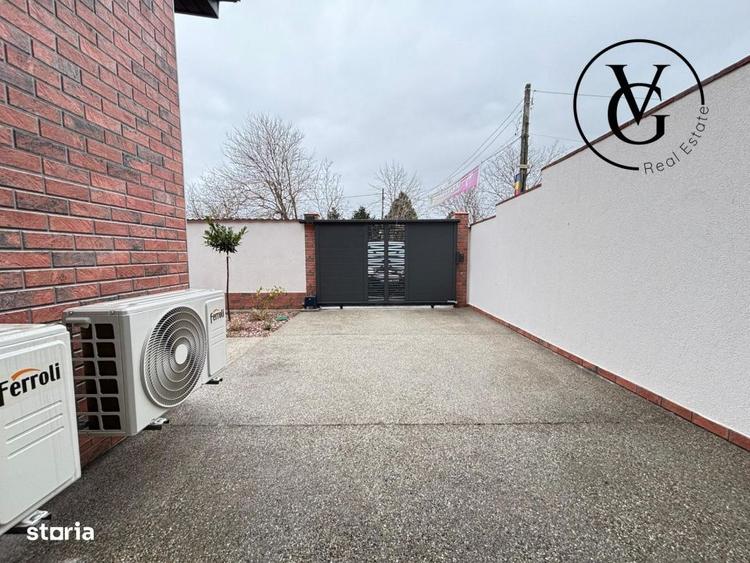 Casă cu 3 camere cu Teren 160 Mp în Lumina