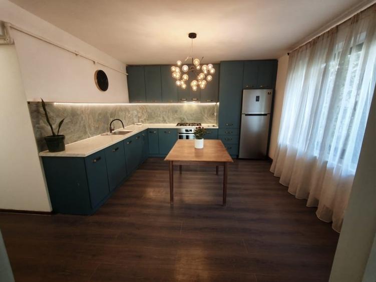 Apartament cu 2 camere decomandat, mobilat în Lenin