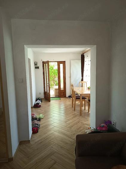 Casă cu Teren 451 Mp în Central