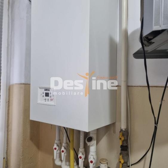 Apartament cu 2 camere decomandat, mobilat în Centrul Vechi