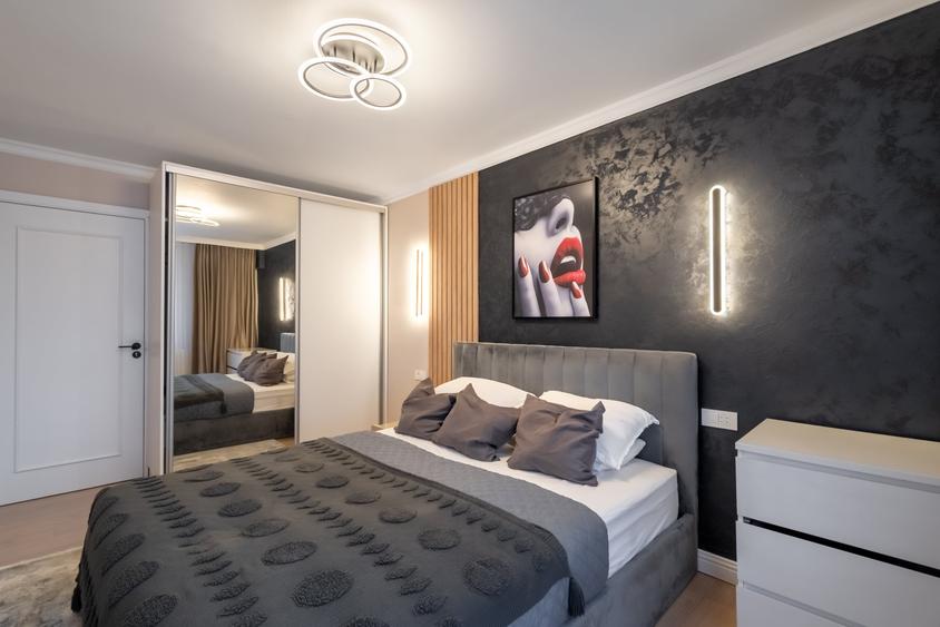 Apartament cu 3 camere decomandat în Barbu Văcărescu