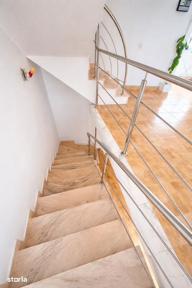 Casă cu 4 camere cu Teren 376 Mp în Traian