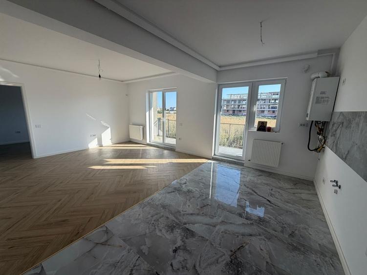 Apartament cu 3 camere decomandat în Dobroești