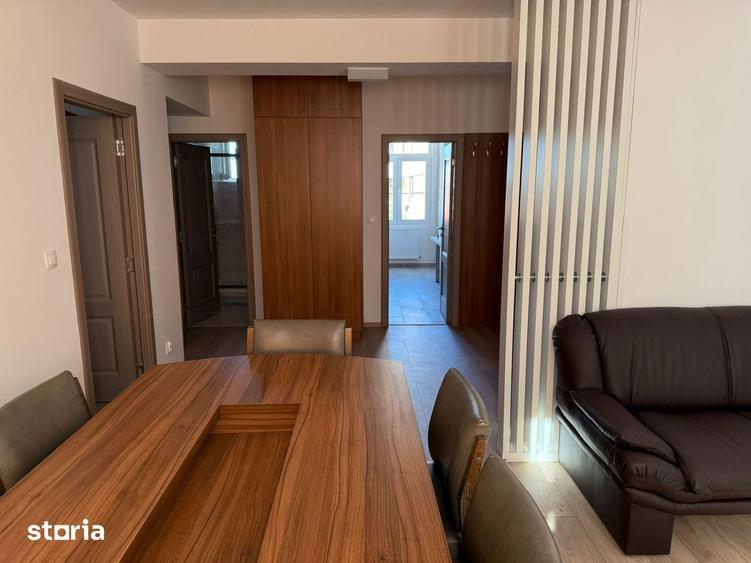 Apartament cu 3 camere decomandat în Ultracentral