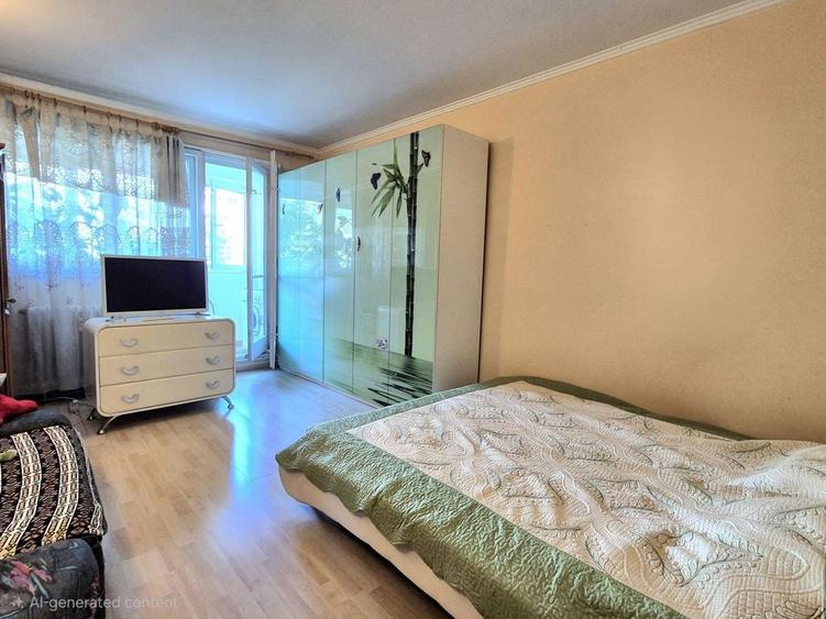 Apartament cu 3 camere semidecomandat în 1 Decembrie 1918