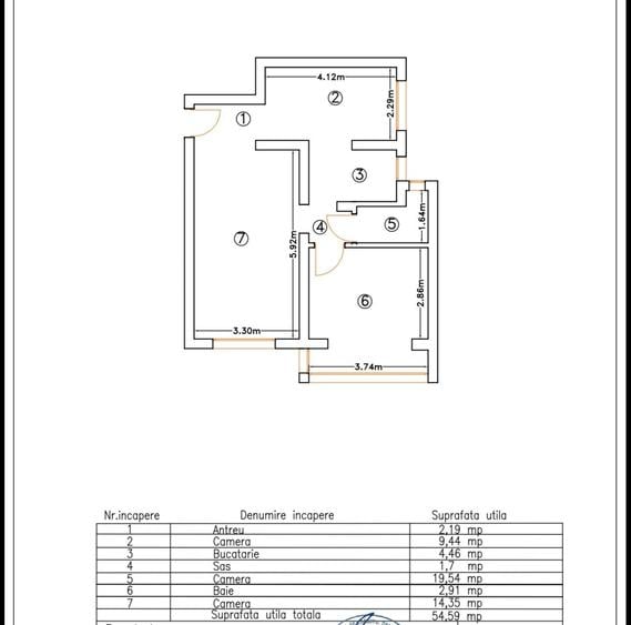 Apartament cu 3 camere semidecomandat, mobilat în Plopilor