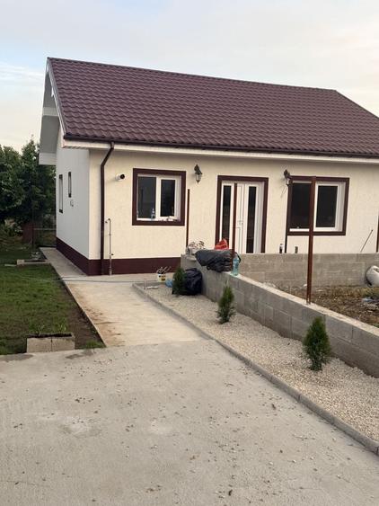 Casă cu 2 camere în Valu lui Traian