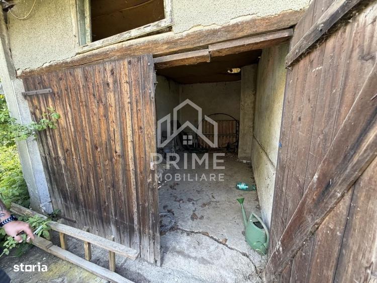 Casă cu 2 camere cu Teren 1032 Mp în Tău