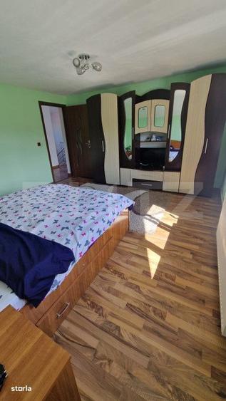 Casă cu 4 camere cu Teren 1600 Mp în Vulcan