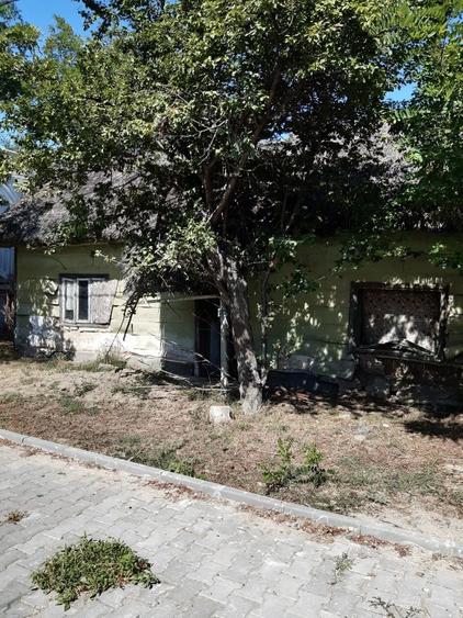 Teren de 1417 mp, în Central
