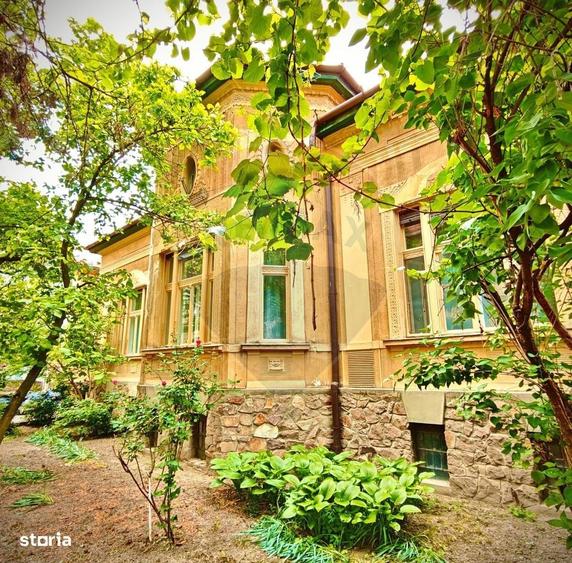 Casă cu 4 camere în Ultracentral