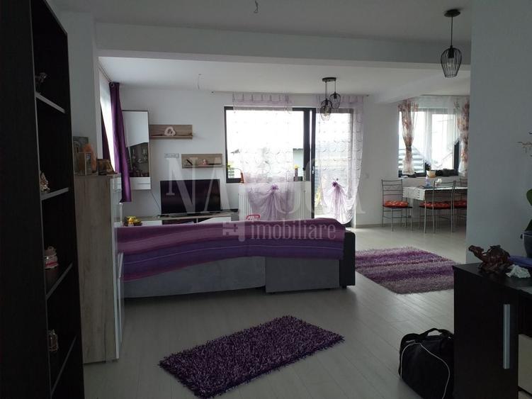 Duplex cu 5 camere cu Canalizare în Jucu de Mijloc