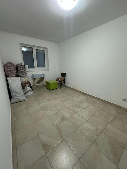 Garsonieră decomandată în Tomești