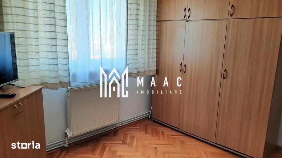 Apartament cu 3 camere decomandat în Gura Râului