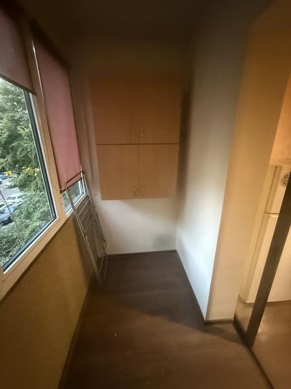 Apartament cu 2 camere decomandat în Apărătorii Patriei