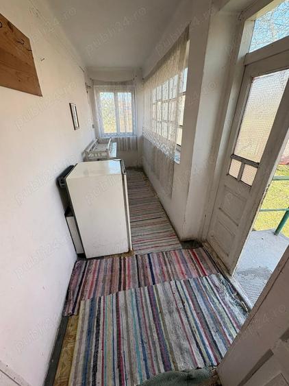 Casă cu 4 camere cu Teren 1250 Mp în Valea Crișului
