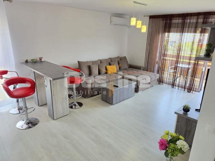 Apartament cu 2 camere decomandat, mobilat în Tractorul